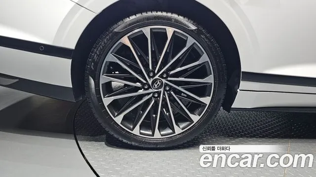Hyundai Grandeur — Фото автомобиля 4