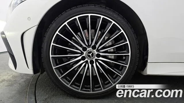 Mercedes-Benz CLS-Class — Фото автомобиля 5