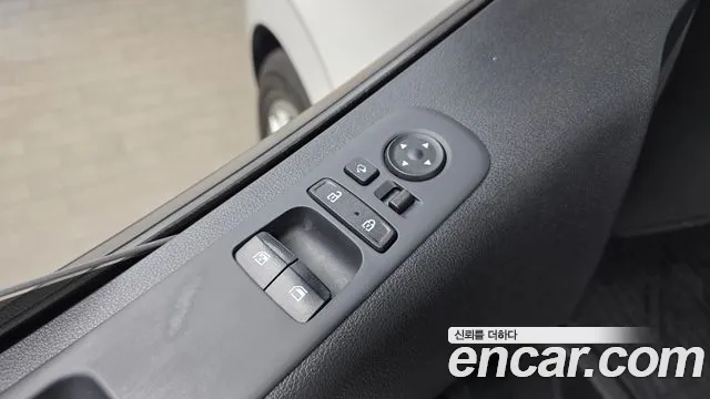 Hyundai Staria — Фото автомобиля 26