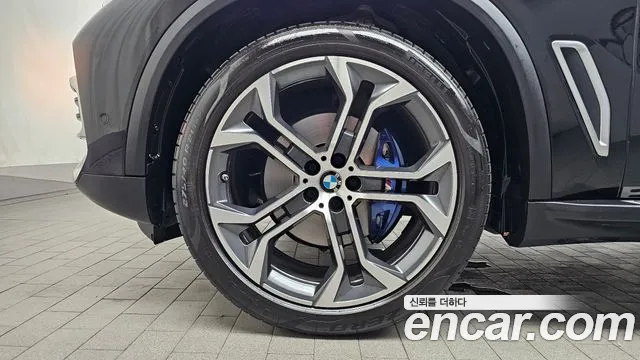 BMW X5 G05 — Фото автомобиля 5