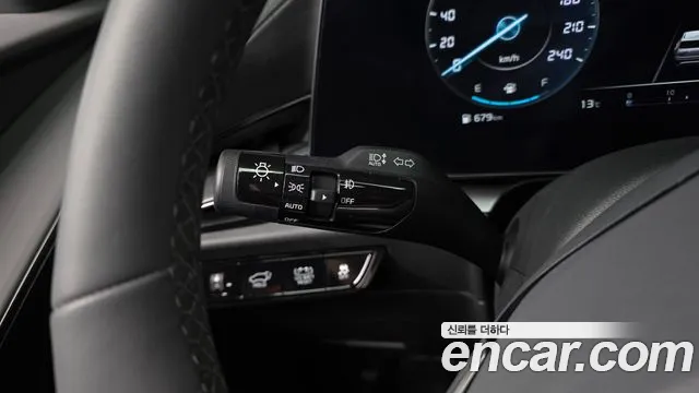 Kia Niro The All New Niro Signature — Фото автомобиля 25