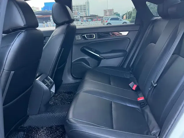 Honda Civic — Фото автомобиля 9