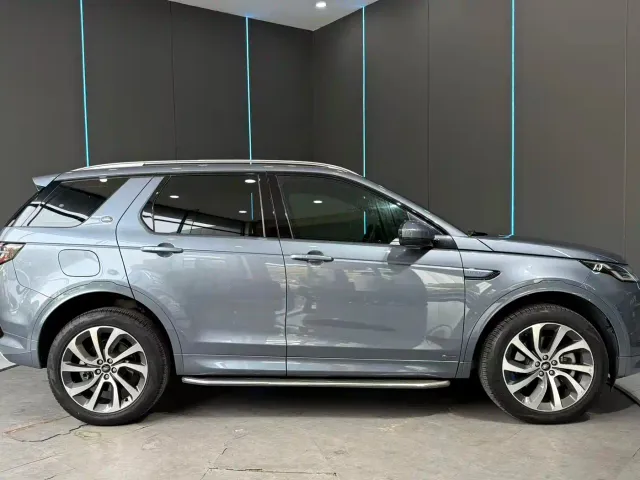 Land Rover Discovery Sport — Фото автомобиля 5
