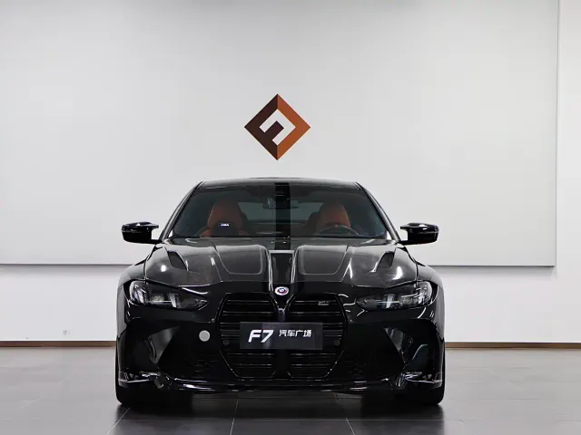 BMW M4 — Фото автомобиля 2