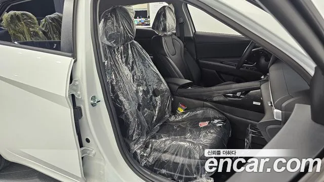 Hyundai AVANTE Новый Avante (CN7) — Фото автомобиля 23