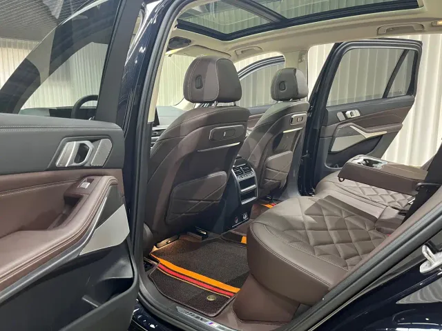 BMW X5 — Фото автомобиля 10