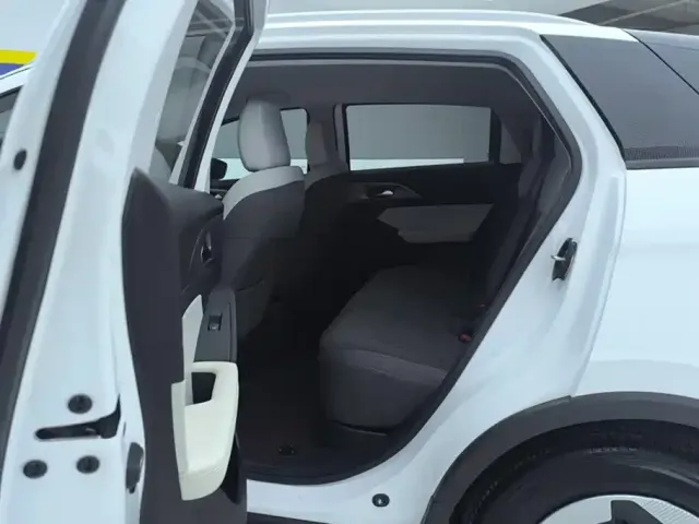 Geely Geometry Geely Geometry E Firefly 2024 Model 301km Light Flow — Фото автомобиля 11