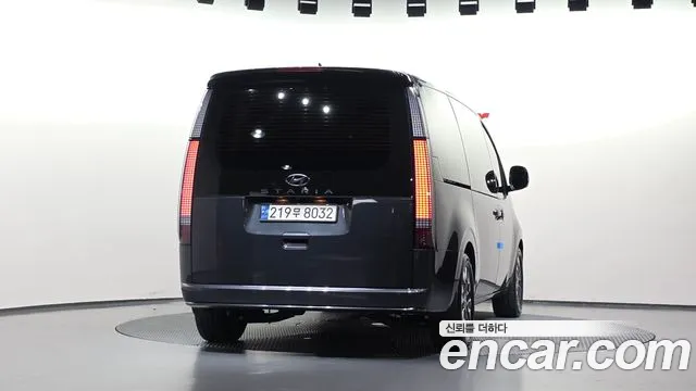 Hyundai Staria — Фото автомобиля 4