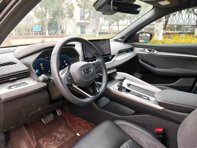 Geely Xingrui — Фото автомобиля 7