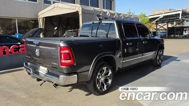 Dodge Ram — Фото автомобиля 2