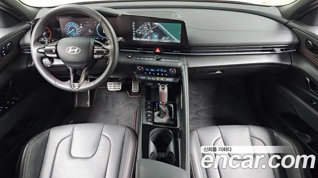 Hyundai Avante CN7 — Фото автомобиля 10