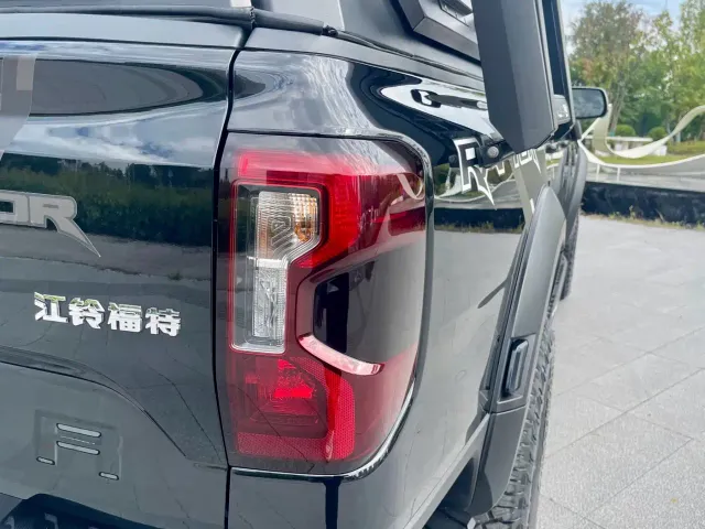 Ford Ranger — Фото автомобиля 25