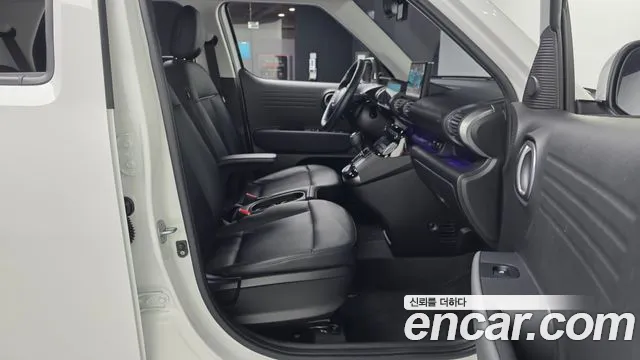 Hyundai Casper Casper Essential — Фото автомобиля 11