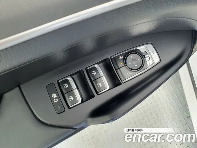 Kia K5 Generation 3 — Фото автомобиля 17