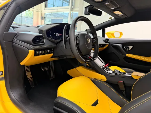 Lamborghini Huracan — Фото автомобиля 4