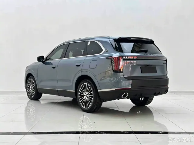 Jetour X70L — Фото автомобиля 11