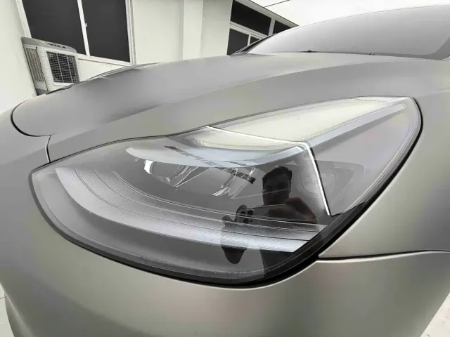 Tesla Model Y — Фото автомобиля 6