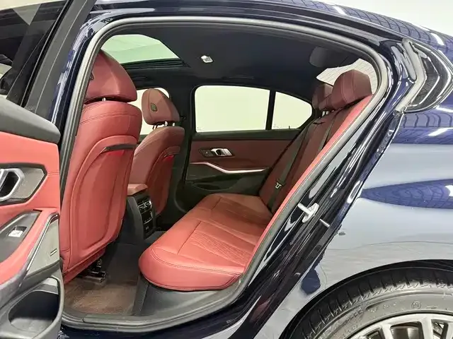 BMW 3 Series — Фото автомобиля 8