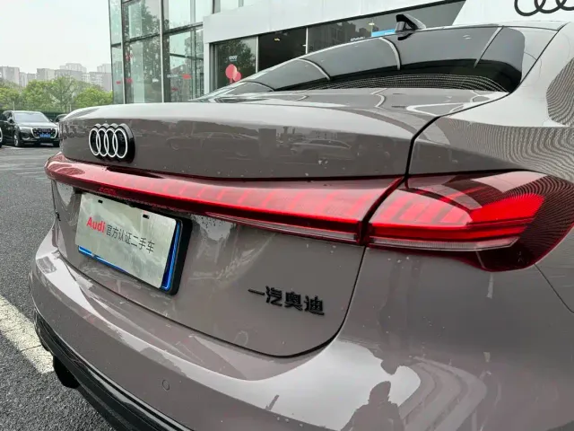 Audi A5L — Фото автомобиля 15