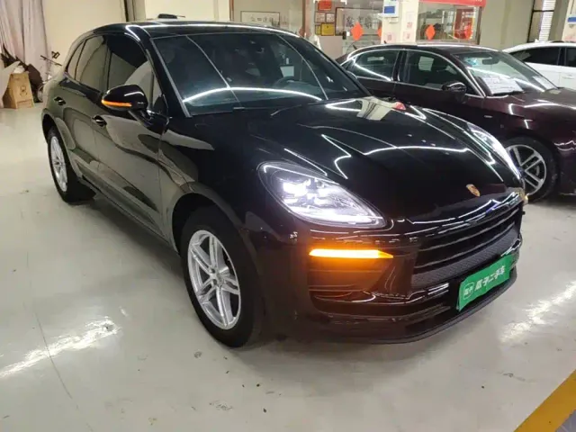 Porsche Macan — Фото автомобиля 3