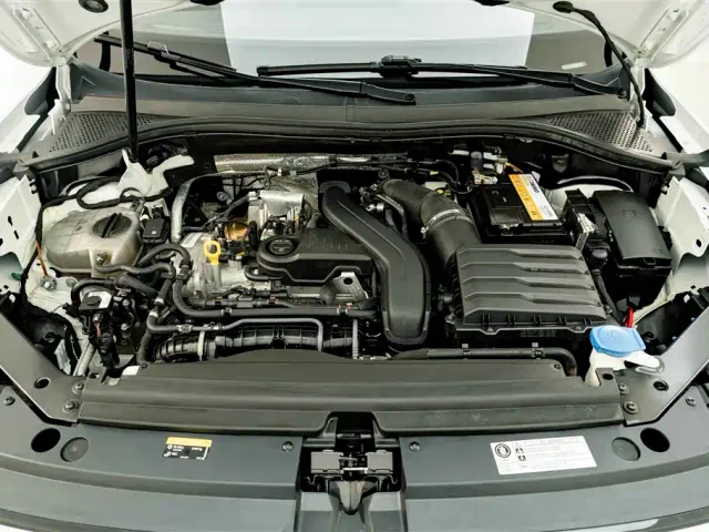 Volkswagen Tiguan L — Фото автомобиля 24