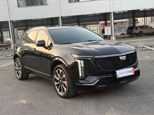 Cadillac XT5 — Фото автомобиля 3