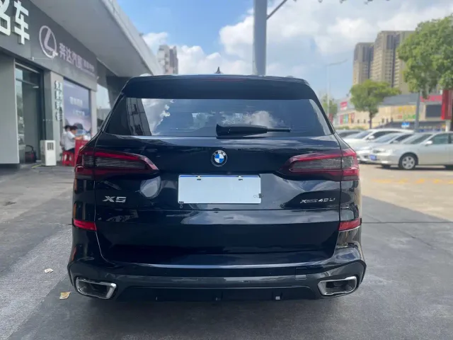 BMW X5 — Фото автомобиля 14