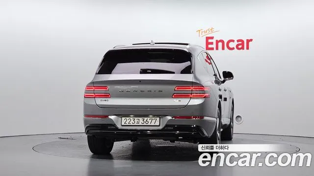 Genesis GV80 — Фото автомобиля 3
