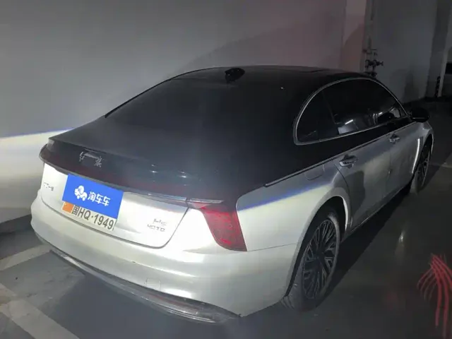 Hongqi H5 — Фото автомобиля 3