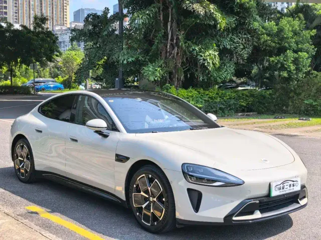Xiaomi Auto Xiaomi SU7 2024 RWD Long Range Intelligent Driving Edition — Фото автомобиля 3
