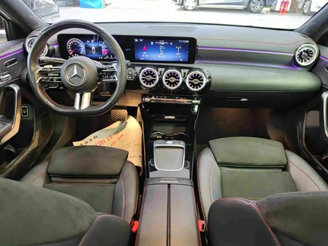 Mercedes-Benz A-Class — Фото автомобиля 6