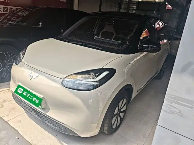 Фотография автомобиля — Wuling Bingo