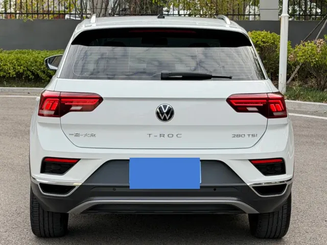 Volkswagen T-Roc — Фото автомобиля 15