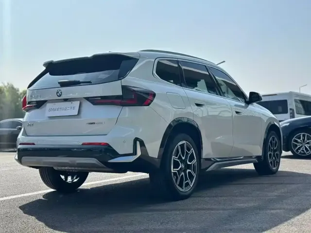 BMW X1 — Фото автомобиля 9