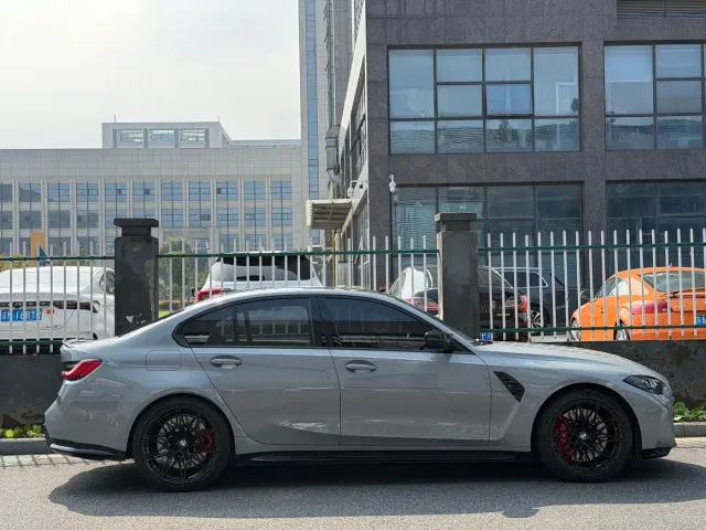 BMW M3 — Фото автомобиля 4