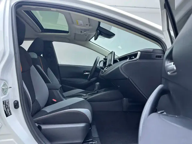 Toyota Corolla — Фото автомобиля 8