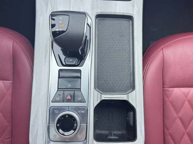 Jetour X70 Plus — Фото автомобиля 19