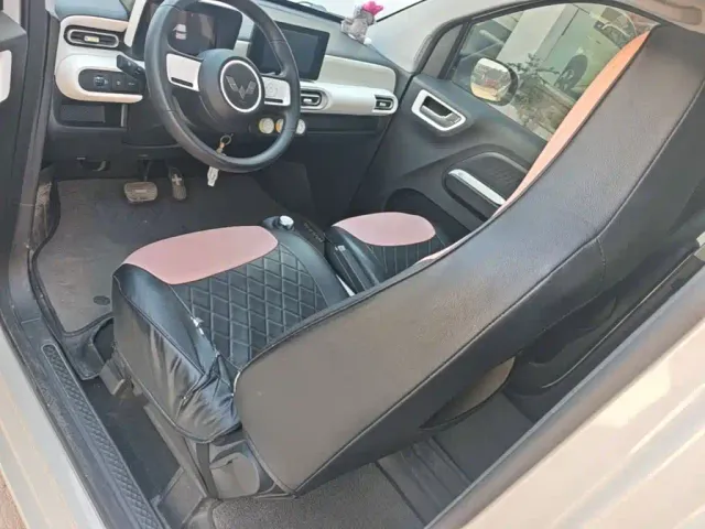 Wuling Hongguang Mini EV — Фото автомобиля 14