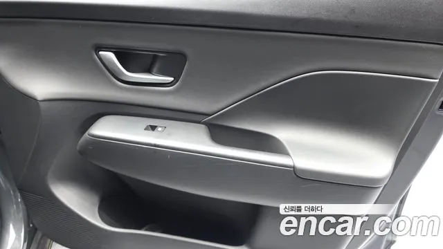 Hyundai Kona — Фото автомобиля 13
