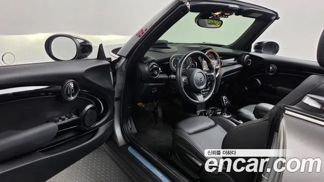 MINI Cooper Convertible — Фото автомобиля 15