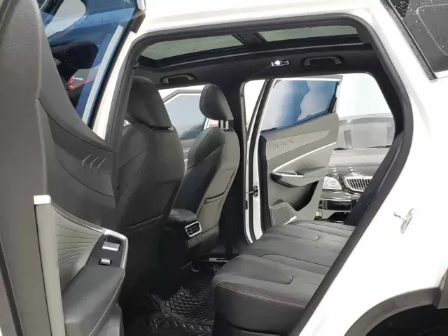 Geely Boyue — Фото автомобиля 7