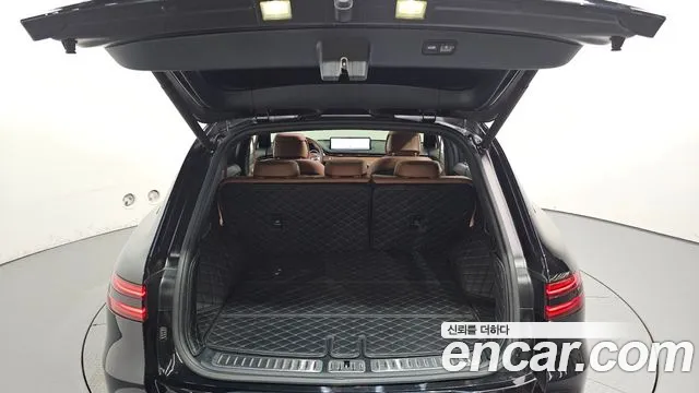 Genesis GV70 2.5T Бензин AWD — Фото автомобиля 19