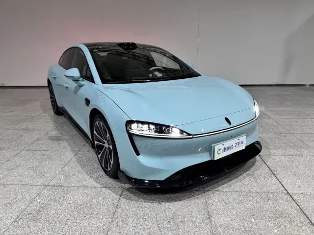 Luxeed S7 — Фото автомобиля 11