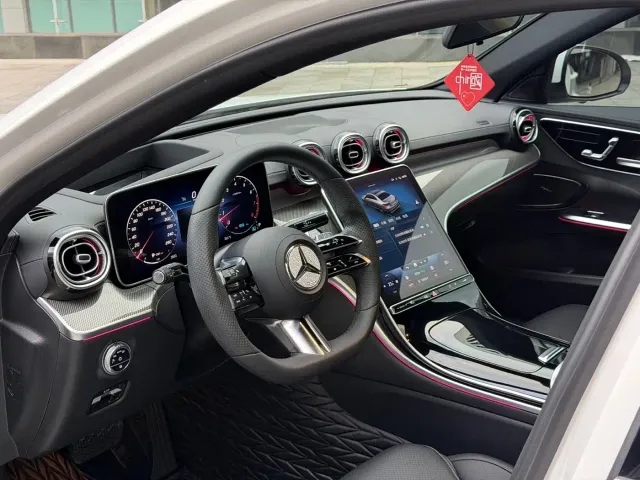 Mercedes-Benz C-Class — Фото автомобиля 8