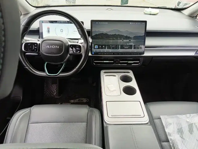 GAC Aion Y — Фото автомобиля 12