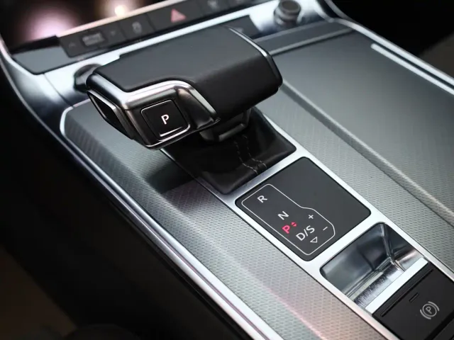 Audi A7L — Фото автомобиля 29