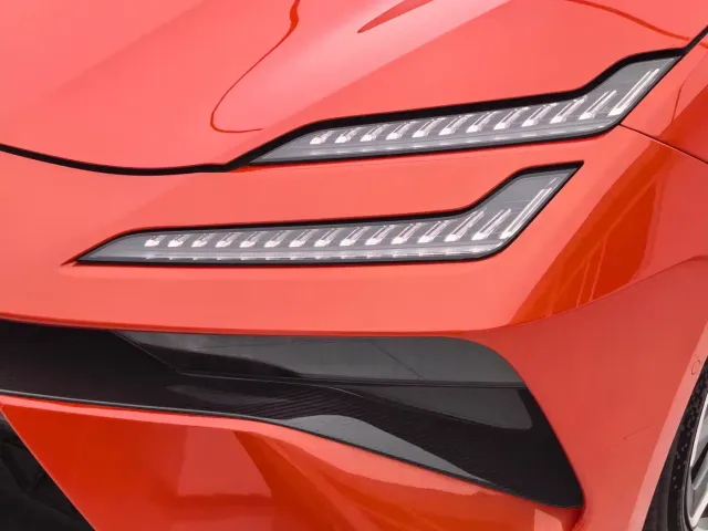 Lotus Emeya — Фото автомобиля 6