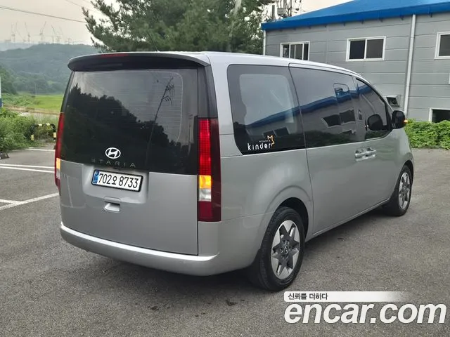 Hyundai Staria Staria Tourer 11 мест — Фото автомобиля 2