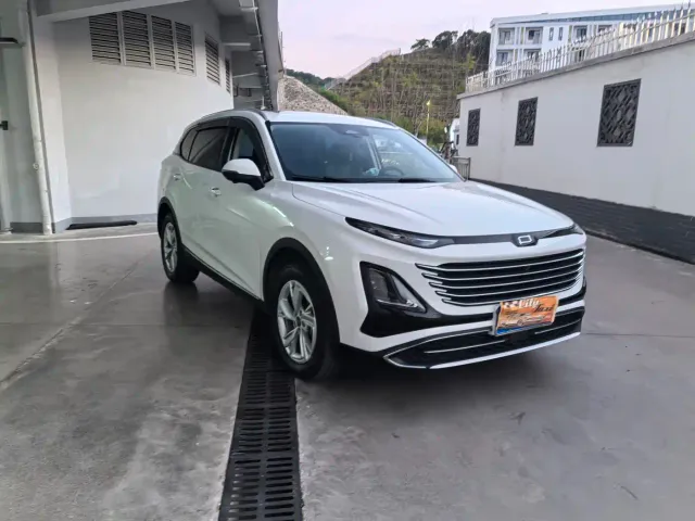 Bestune T90 — Фото автомобиля 3