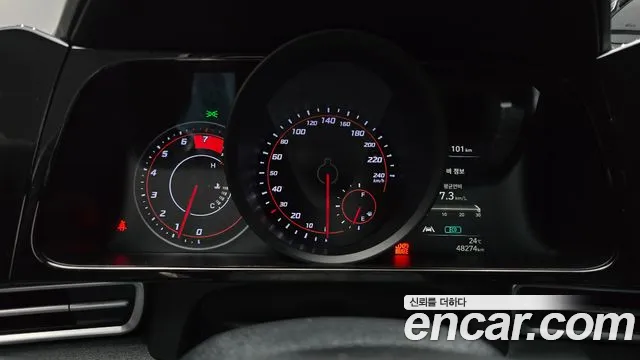 Hyundai Avante CN7 — Фото автомобиля 11